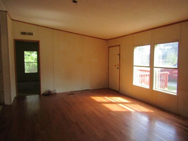 846 Clarence Mckeithen Rd, Sanford, NC 27330