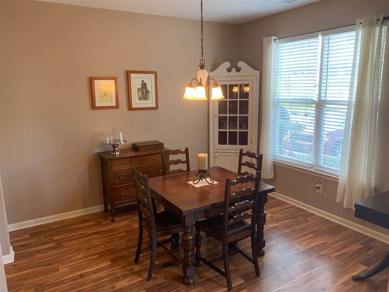 8477 Central Dr, Raleigh, NC 27613