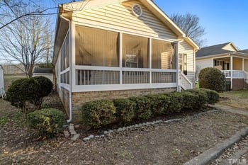 848 Darby St, Raleigh, NC 27610