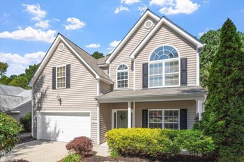 848 Red Oak Tree Dr, Fuquay Varina, NC 27526