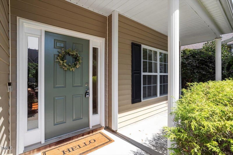 848 Red Oak Tree Dr, Fuquay Varina, NC 27526