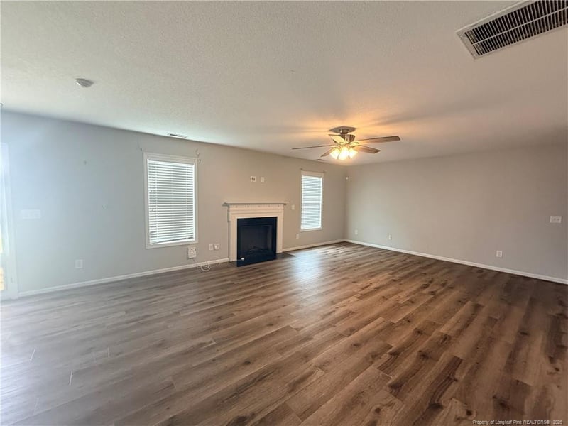 848 Screech Owl Dr, Hope Mills, NC 28348