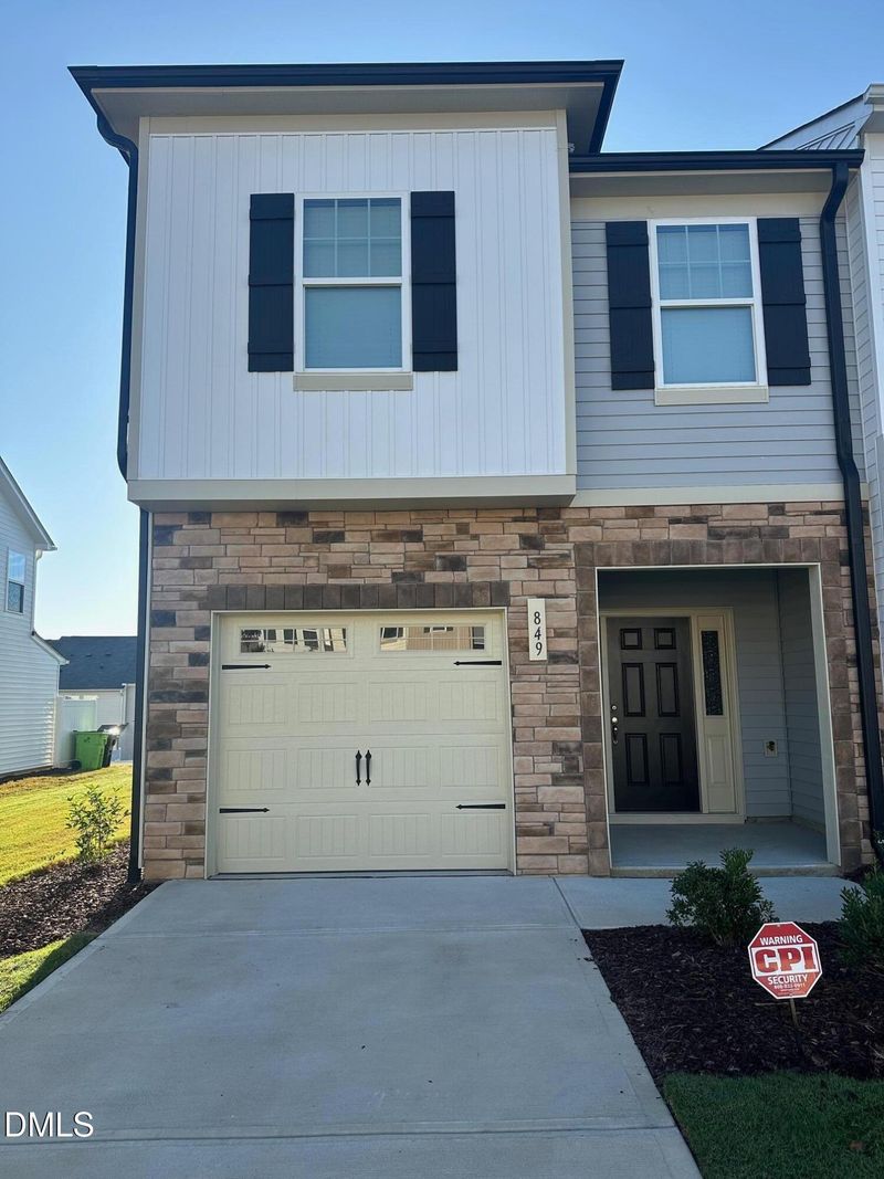 849 Channel Drop Loop, Zebulon, NC 27597