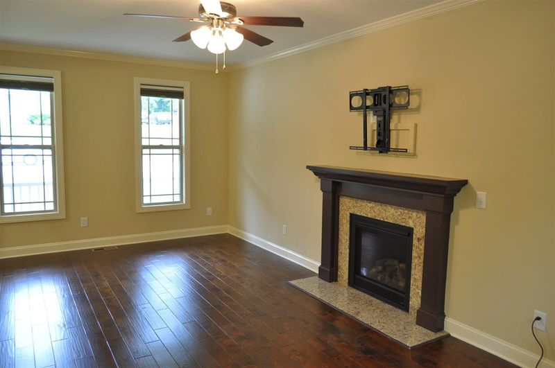849 Madison Ave, Cary, NC 27513