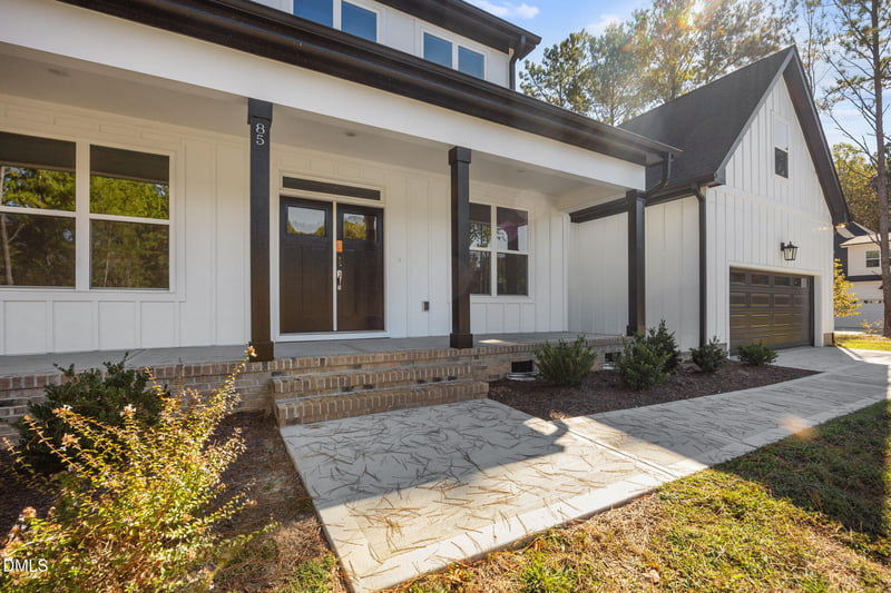85 Arbor Dr, Youngsville, NC 27596