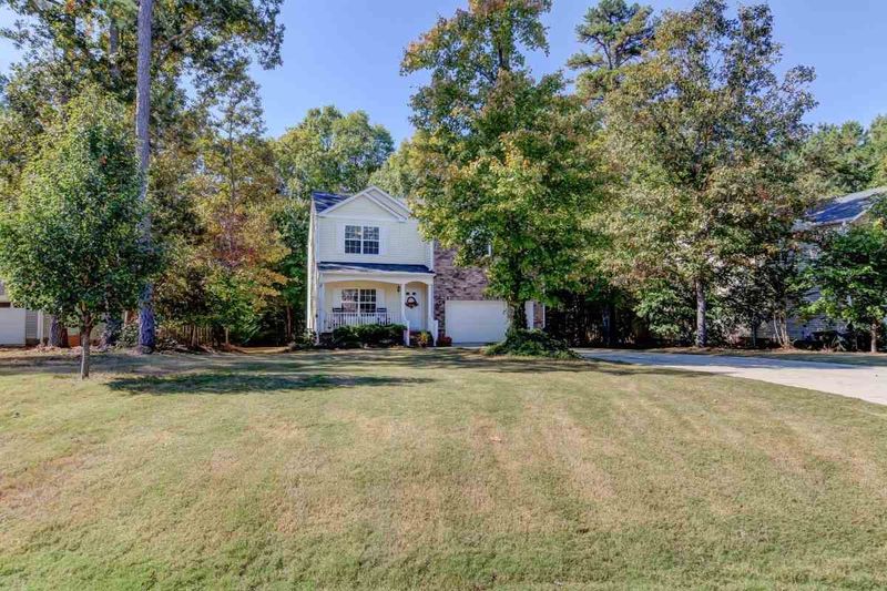 85 Brookmont Dr, Clayton, NC 27527