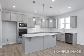 85 Charred Oak Ct, Lillington, NC 27546