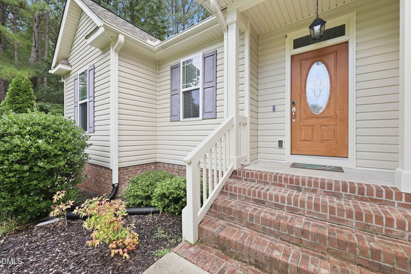 85 Copper Creek Dr, Youngsville, NC 27596