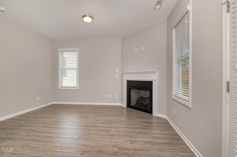 85 Elliot Dr, Clayton, NC 27520