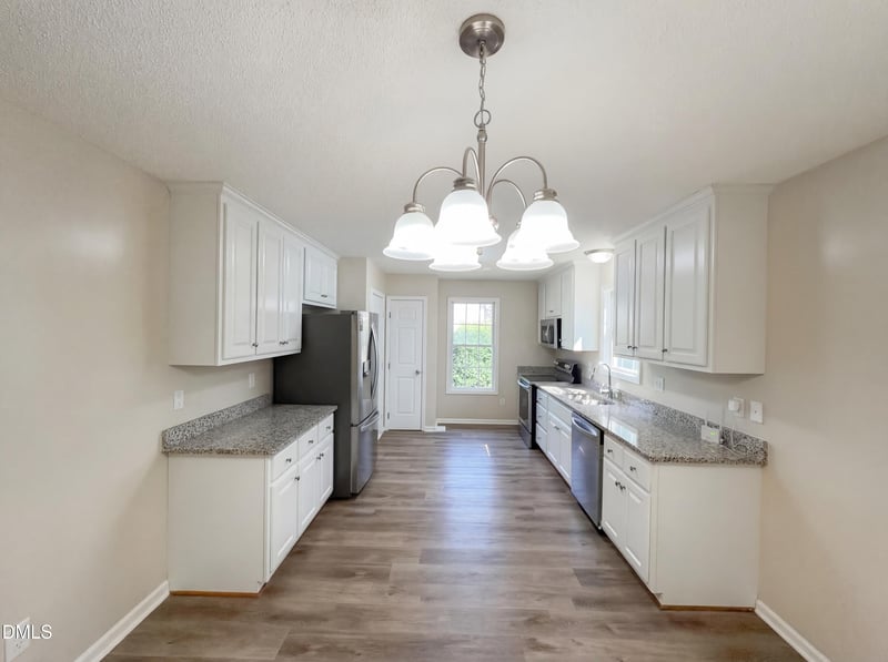 85 Elmbrook Ct, Fuquay Varina, NC 27526