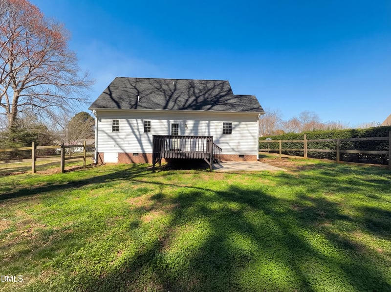 85 Elmbrook Ct, Fuquay Varina, NC 27526