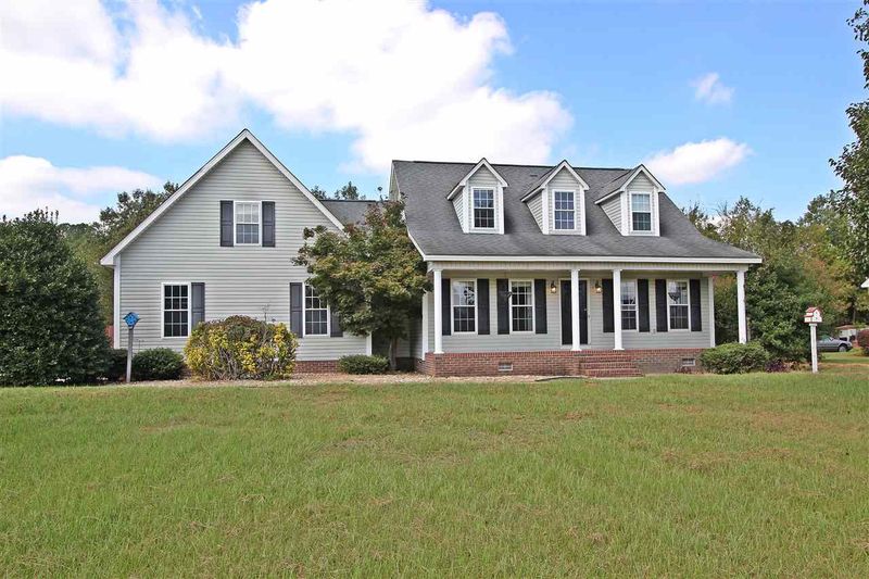 85 Hawley Ridge Dr, Dunn, NC 28334