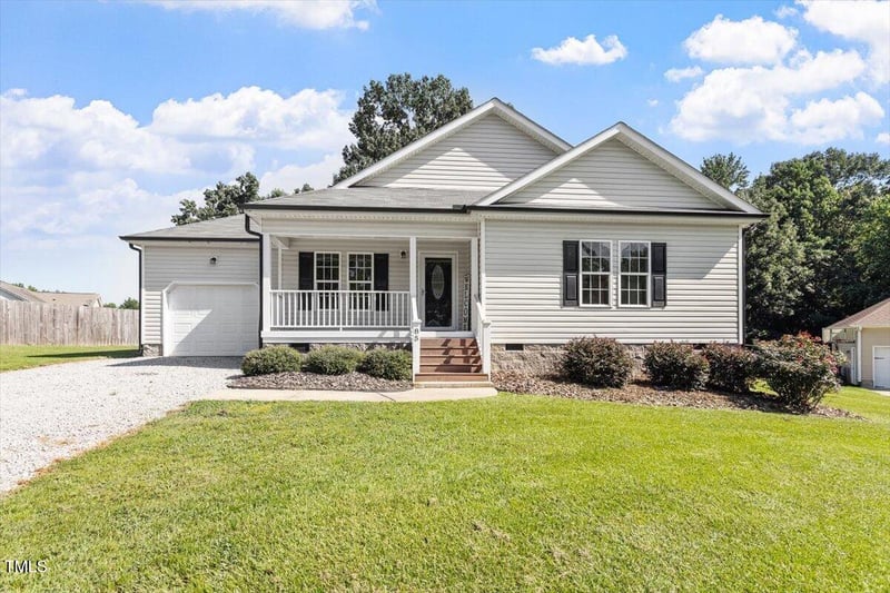 85 King Mackeral Ct, Willow Springs, NC 27592