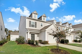 85 Little Leaf Ln, Clayton, NC 27527