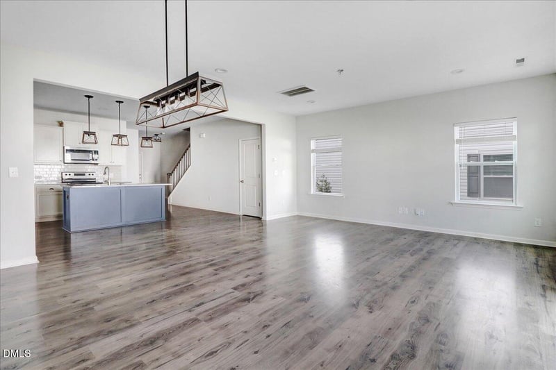 85 Little Leaf Ln, Clayton, NC 27527