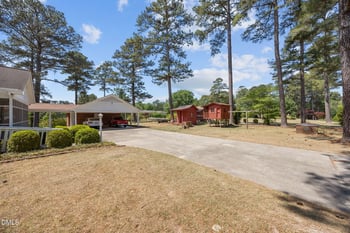 85 Oak St, Lillington, NC 27546