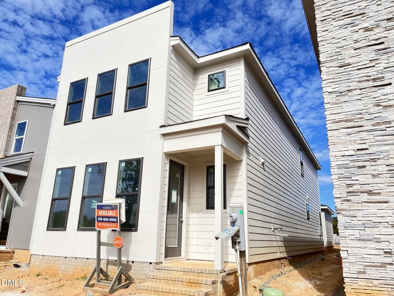 85 Parkland Dr, Pittsboro, NC 27312