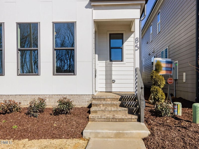85 Parkland Dr, Pittsboro, NC 27312