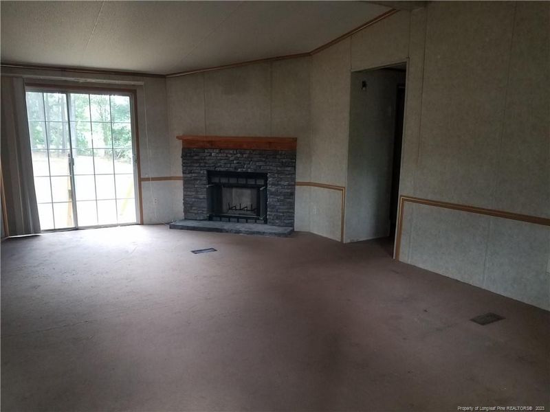 85 Patsy Lemons Ln, Lillington, NC 27546