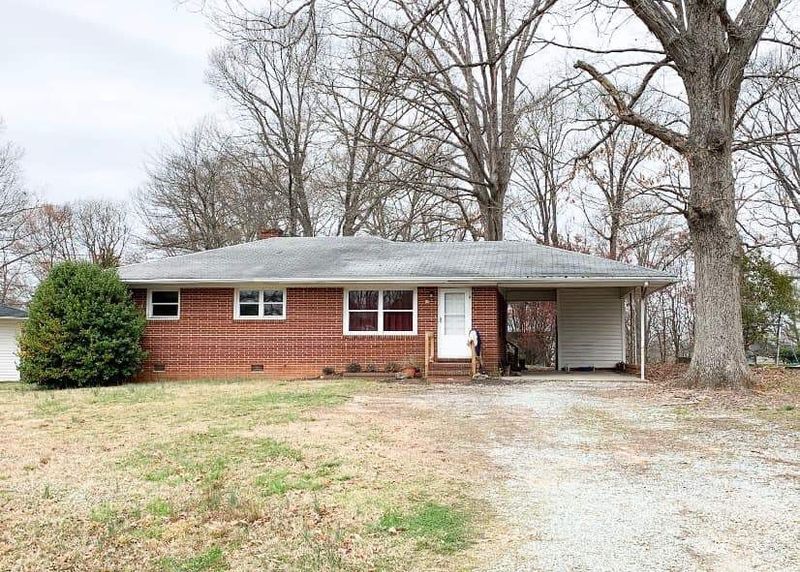 85 Shady Hill Cir, Roxboro, NC 27574