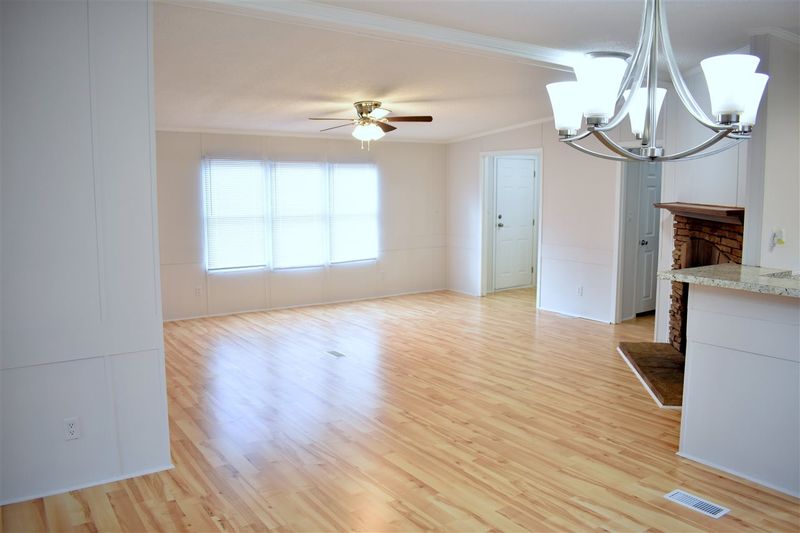 85 Thomas Arnold Rd, Zebulon, NC 27597