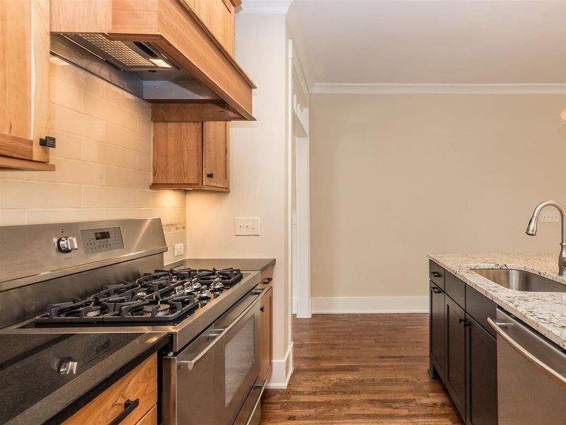 85 Tyner Loop Cir #Lt1150, Chapel Hill, NC 27516