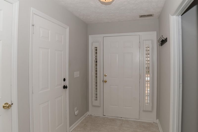 85 Wateredge Ln, Sanford, NC 27332
