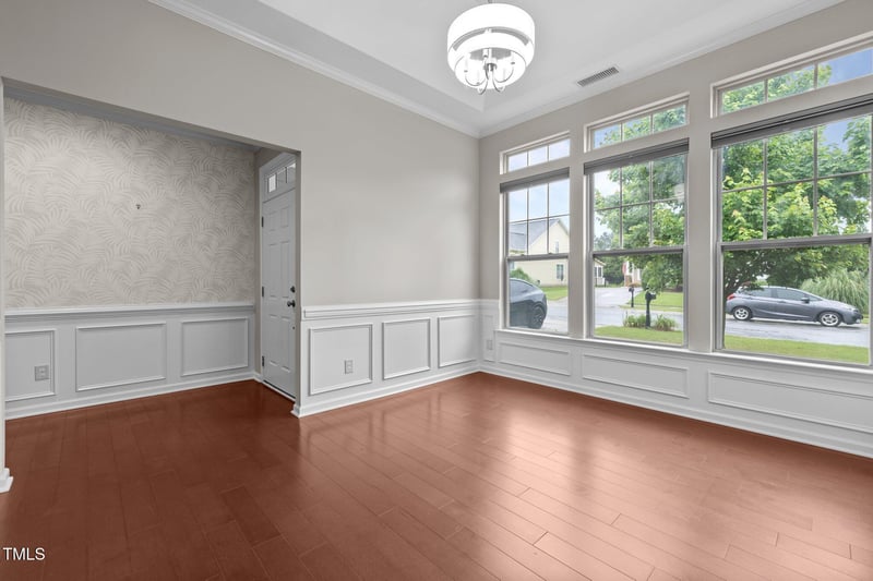 850 Apalachia Lake Dr, Fuquay Varina, NC 27526