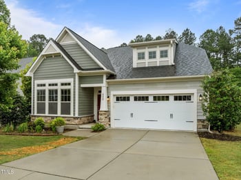 850 Apalachia Lake Dr, Fuquay Varina, NC 27526
