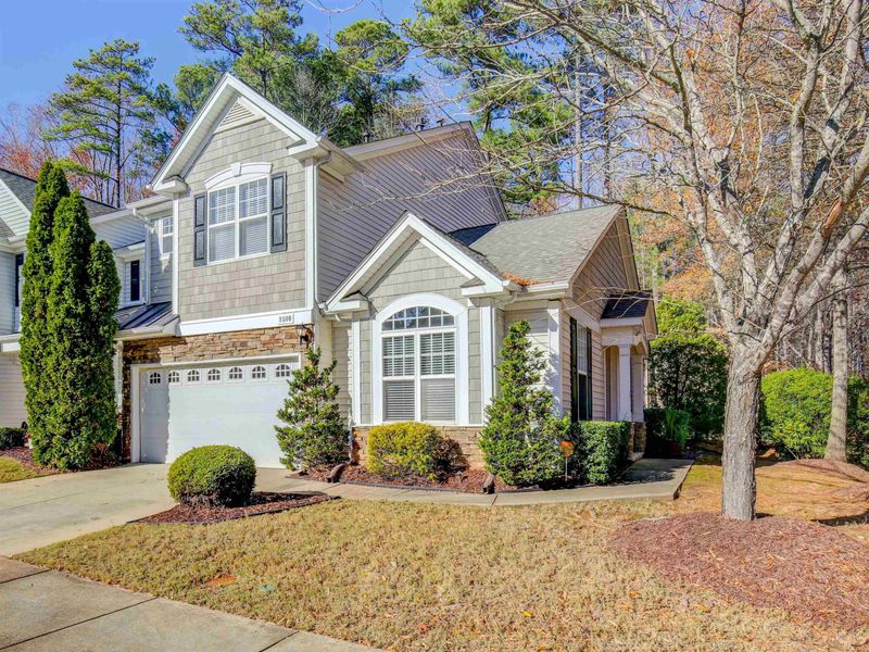 8500 Flying Buttress Dr, Raleigh, NC 27613