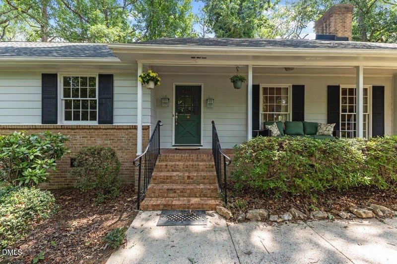 8501 Shadow Wood Pl, Raleigh, NC 27613