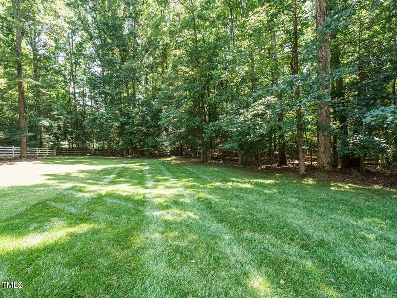 8504 Carlton Oaks Dr, Wake Forest, NC 27587