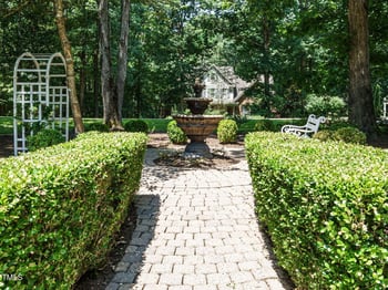 8504 Carlton Oaks Dr, Wake Forest, NC 27587