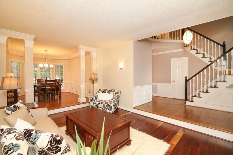 8505 Wheeling Dr, Raleigh, NC 27615