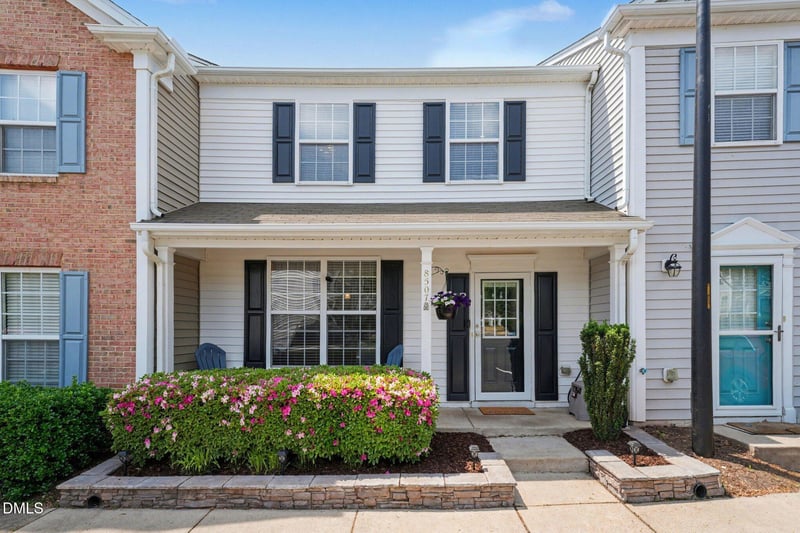 8507 Mount Valley Ln, Raleigh, NC 27613