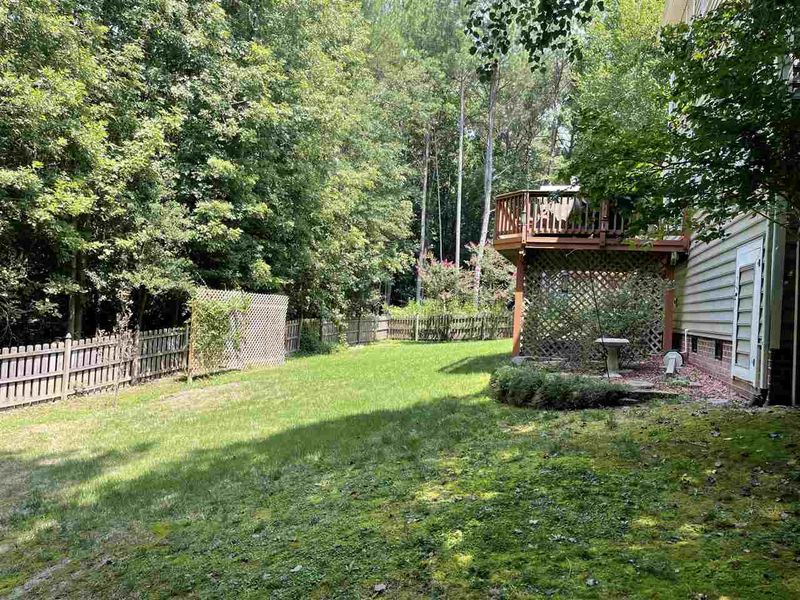 8509 Cottontail Ct, Wake Forest, NC 27587