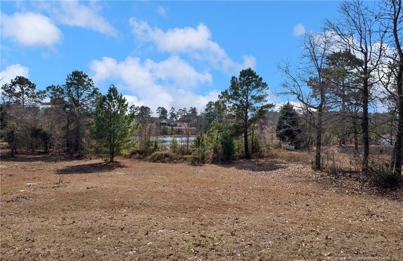8509 Independence Dr, Hope Mills, NC 28348