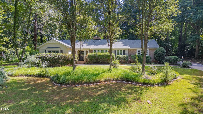 8509 Valley Brook Dr, Raleigh, NC 27613