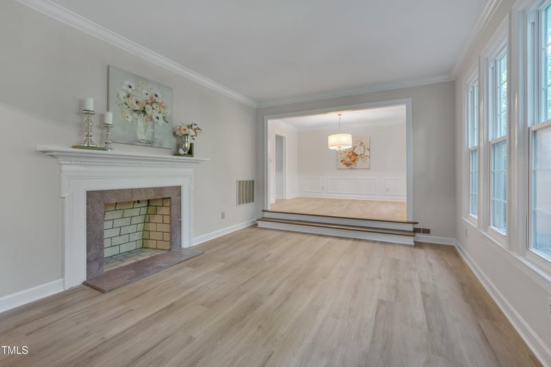 8509 Valley Brook Dr, Raleigh, NC 27613