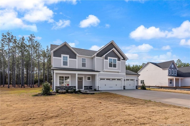 851 Rhum Dr, Fayetteville, NC 28311