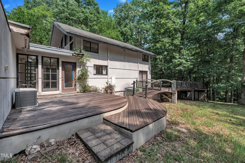 8510 Dunlee Falls Rd, Raleigh, NC 27613