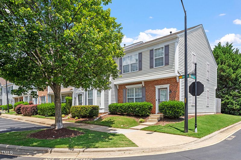 8510 Mount Valley Ln, Raleigh, NC 27613