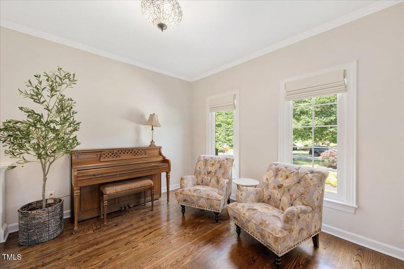 8512 Barrett Hall Ln, Wake Forest, NC 27587
