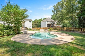 8512 Barrett Hall Ln, Wake Forest, NC 27587