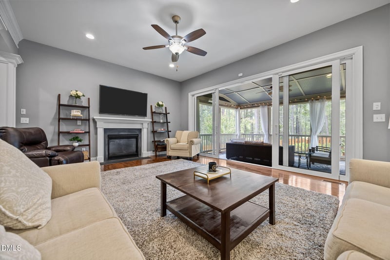 8512 Broderick Pl, Cary, NC 27519