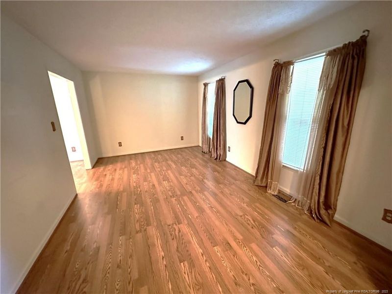 8513 Congressional Ave, Hope Mills, NC 28348