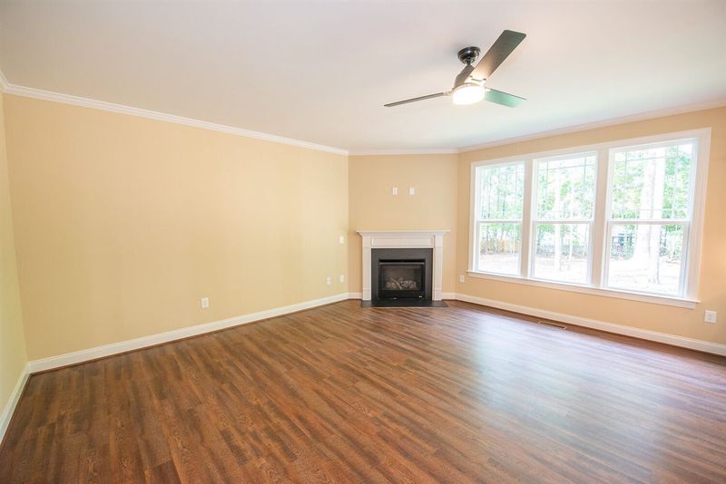 8513 Hurst Dr, Raleigh, NC 27603