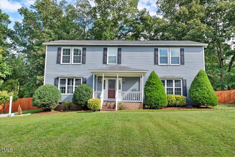 8513 Kenridge Ln, Fuquay Varina, NC 27526