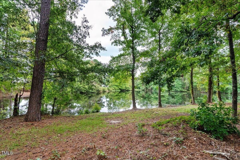 8513 Kenridge Ln, Fuquay Varina, NC 27526
