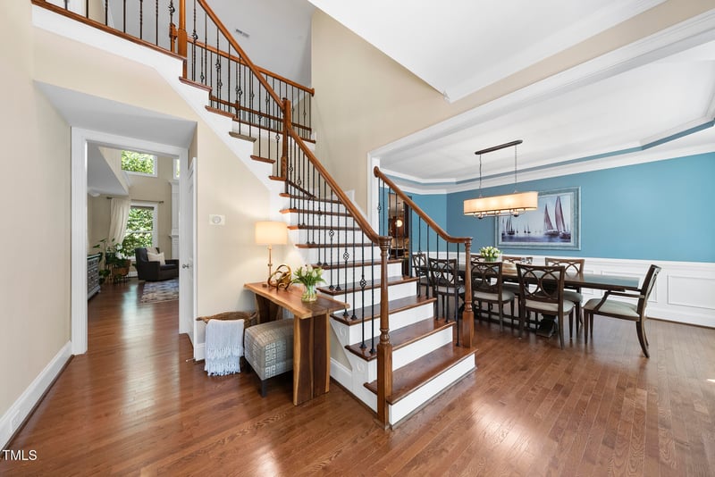 8516 Newberry Grove Dr, Apex, NC 27539